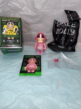 POP MART Mega Space Molly Series 2 CONFIRMED Pink Panther